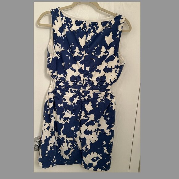 Abercrombie Slash Neck Mini Dress w Waist Cutouts - Medium - Picture 2 of 5